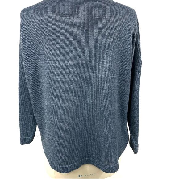 Sam & Lavi Knit v-Neck Long Sleeve Hi-Lo Crop Top Small - Picture 4 of 10